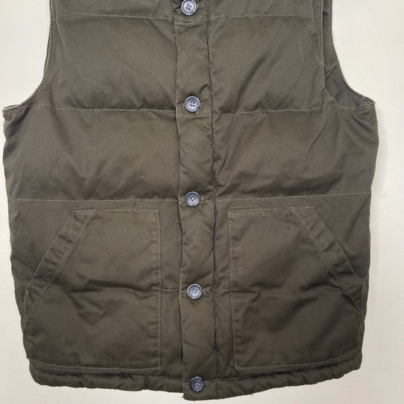 Banana Republic Men's Olive Green Canvas Puffer Vest M Button Up Zip Safari - Picture 4 of 11
